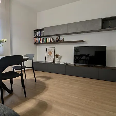 San Giacomo Homestay *