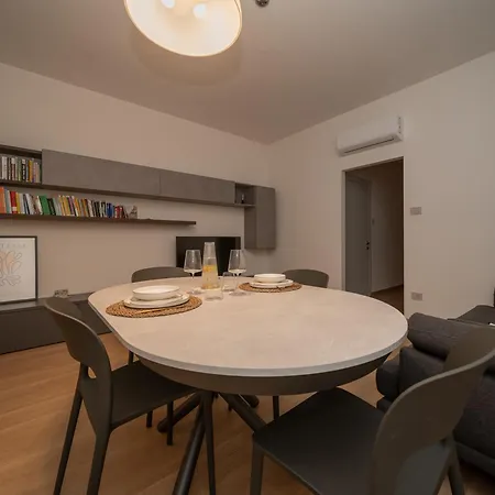 San Giacomo منزل للإقامة *